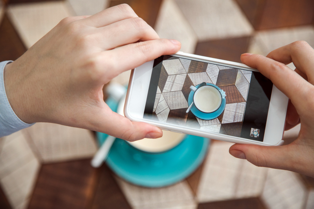 10 Aplicații mobile care îți simplifică viața